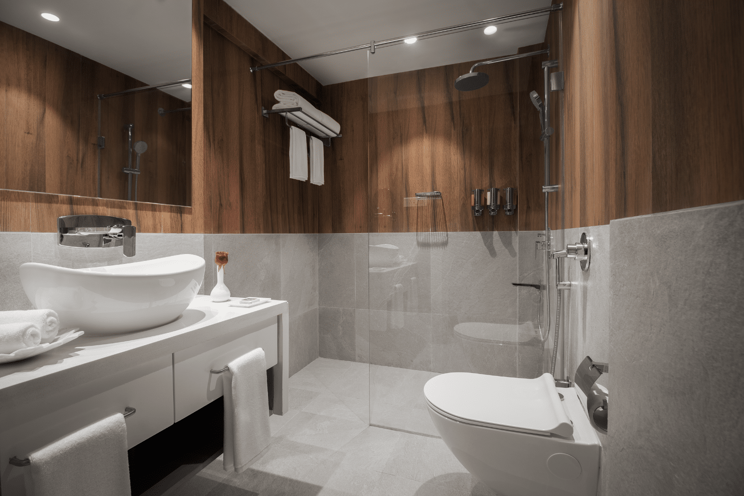 Washroom | Bookmark Suite | Bookmark Resorts, Manali